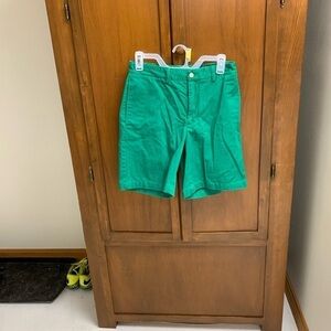 Vineyard Vines Shep & Ian mens club shorts size 28 8in inseam #sportyprep